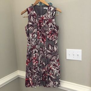 Trina Turk floral dress gray, red size 0